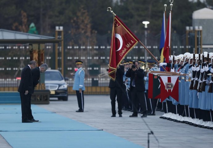 Erdogan uz najviše počasti u Ankari primio Čovića i Izetbegovića