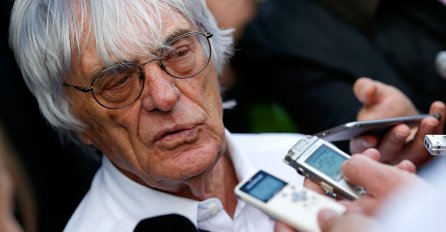 Ecclestone: Mercedes i Ferrari planski uništavaju Formulu 1