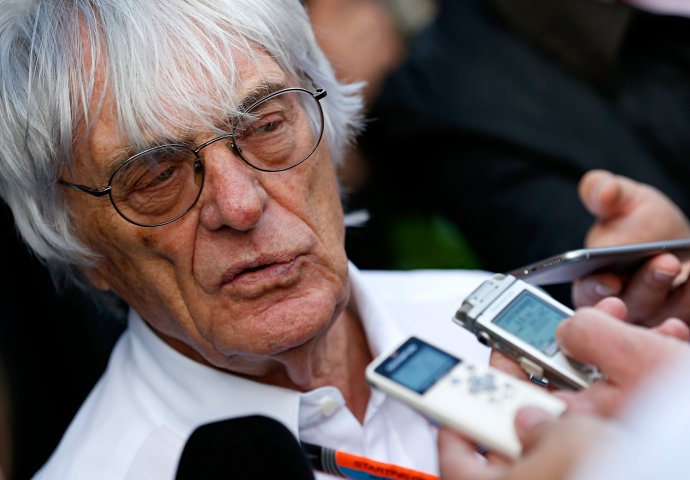 Ecclestone: Mercedes i Ferrari planski uništavaju Formulu 1