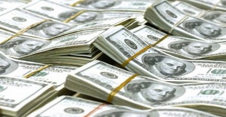  SVAKA ČAST: Direktor radnicima podijelio po 100.000 dolara bonusa za praznike