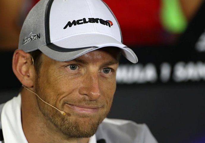 Jenson Button razmišljao o odlasku, Dennis ga ubijedio da ostane u F1