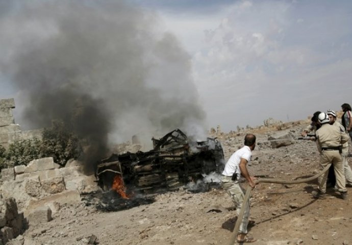 Na desetine poginulih u ruskim zračnim napadima u Halepu, bombardovan i Damask