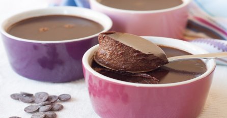 Pečeni čokoladni puding 