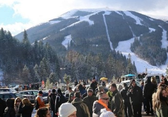 Otvorena zimska turistička sezona na Bjelašnici i Igmanu, ali bez snijega