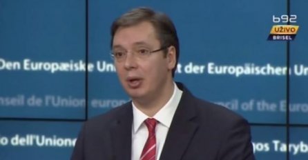 Novinar pred Vučićem Dodika nazvao ludakom