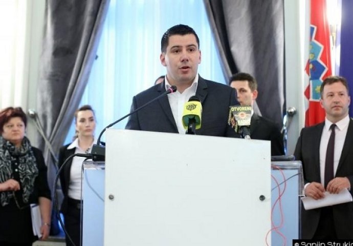 Most: SDP nas odbija, a HNS nas skandalozno vrijeđa