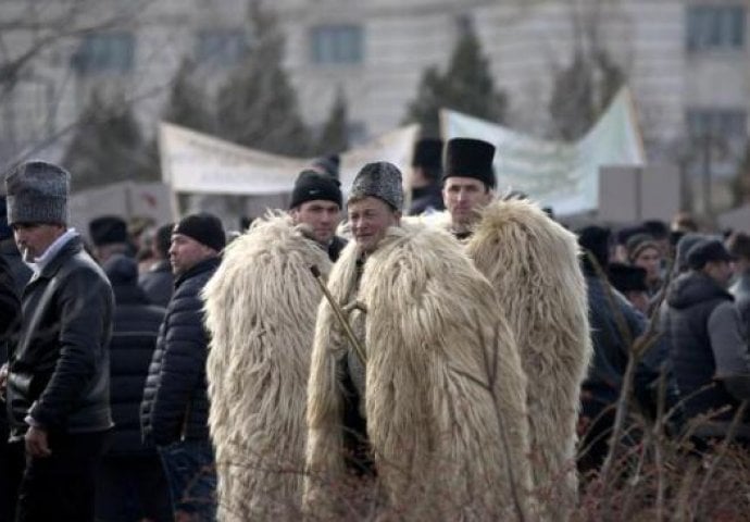 Nakon protesta pastira Rumunija povukla zabrane o ispaši stoke tokom zime i broju ovčara