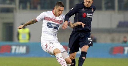Šok u Firenci: Carpi izbacio Fiorentinu iz Kupa Italije!