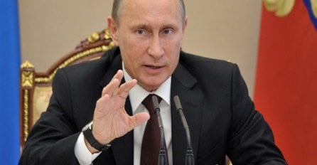 Vladimir Putin drži godišnju press-konferenciju pred 1400 novinara