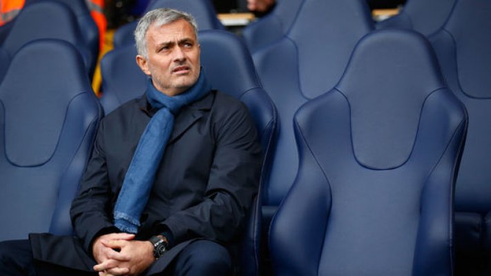 jose-mourinho-klupa