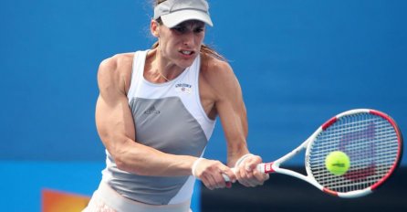 Andrea Petković angažovala Jana De Witta