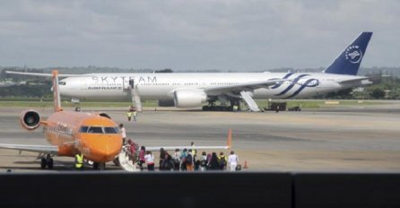 Er Frans: Strah od bombe u avionu - lažna uzbuna