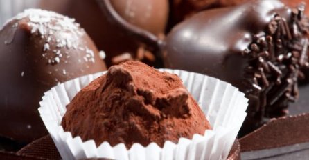 Lješnjak - čoko kuglice: Brzo i jednostavno, a da prste poližeš 