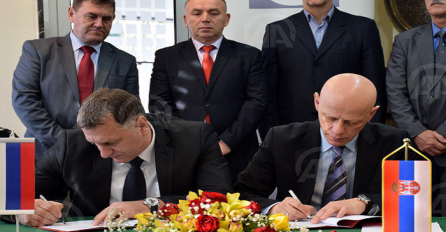 Srbija i RS potpisali protokol o izmirenju obaveza: Međusobna dugovanja fondova PIO 4,5 miliona eura