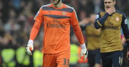 Cech vjeruje da Arsenal može osvojiti titulu