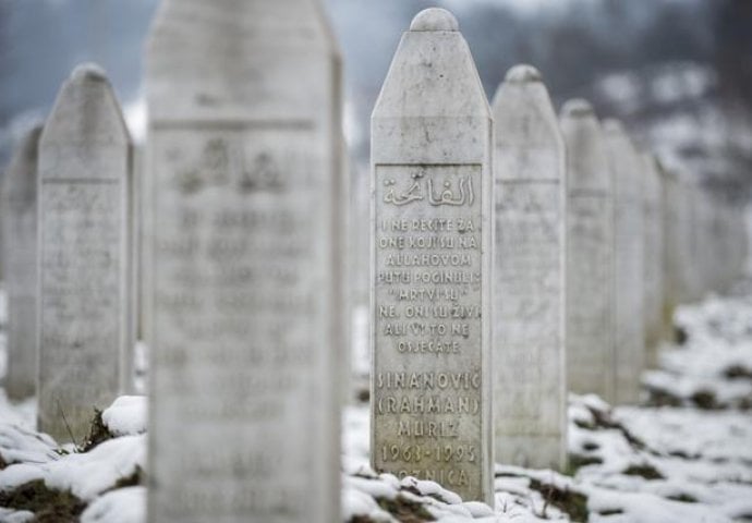 Sud u Hagu zabranio knjigu o Srebrenici