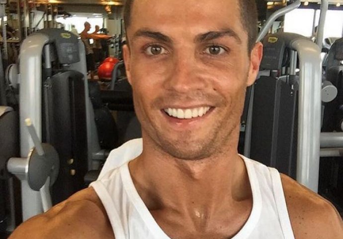 Cristiano Ronaldo Božić proslavio u teretani, potpuno sam