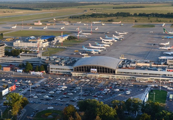 Trojica Marokanaca zbog šale izbačena iz aviona