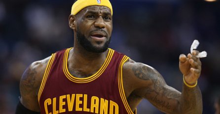 Debakl LeBronovog Clevelanda, Sunsi poraženi od najslabijeg tima lige