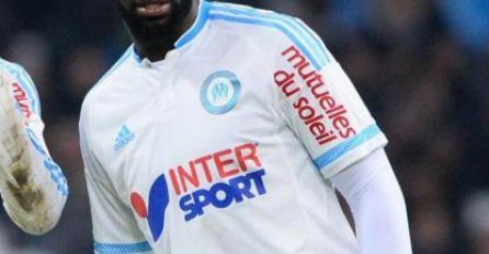 Diarra uprkos ponudi dva italijanska velikana, ostao na Velodromu