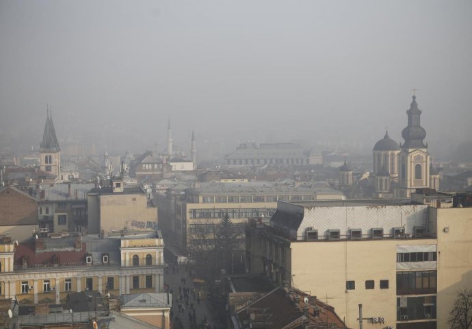 Sarajlije o aerozagađenju: Jedni tvrde da je oduvijek bilo tako, drugi da nedležni nemaju volje da riješe problem