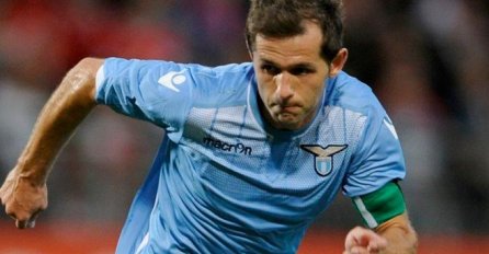 Lazio spremio novi ugovor za Lulića, ali se neće buniti ni ako ga proda