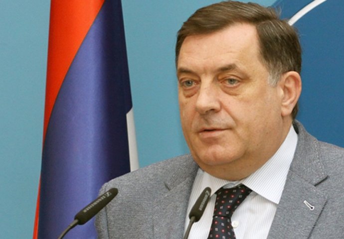 Dodik: Niko se neće igrati Republikom Srpskom