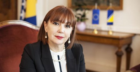 Novogodišnja čestitka potpredsjednice FBiH Melike Mahmutbegović 