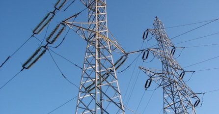 Ukrajina obustavila isporuku električne energije Krimu