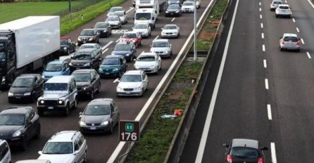 Italija: Doček Nove godine na autoputu