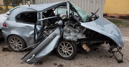 19-godišnjak poginuo u saobraćajnoj nesreći