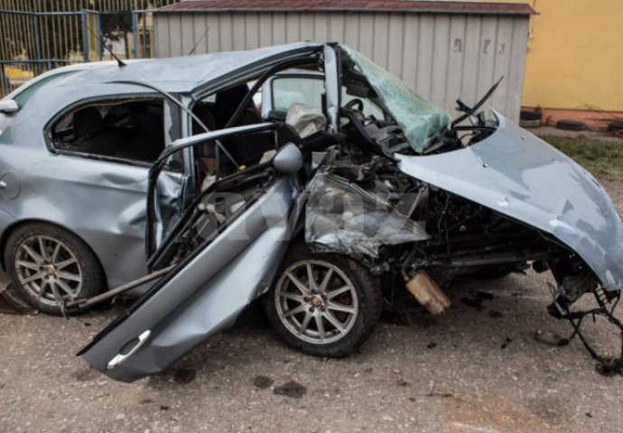 19-godišnjak poginuo u saobraćajnoj nesreći