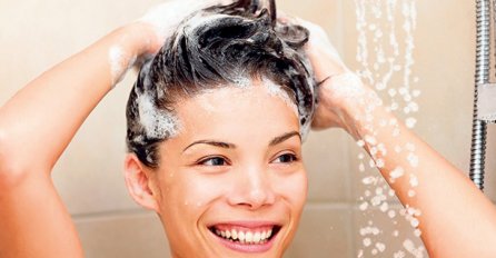 Želite savršenu kosu? Nikad se ne biste sjetili uraditi ovo!