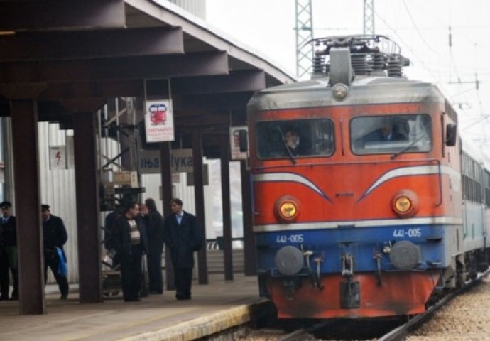 U Željeznicama RS zapošljavanje bez konkursa i stručnosti