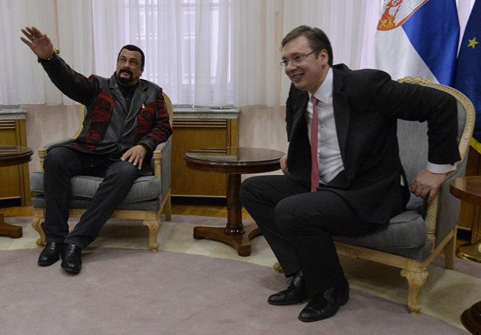 Kako je Steven Seagal postao Srbin?!