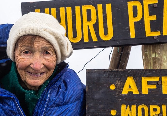 Ova žena ima 86 godina, a o njenom hrabrom poduhvatu priča cijeli svijet