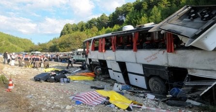 U sudaru autobusa sa izbjeglicama u Turskoj šest mrtvih