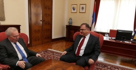 Ivanić razgovarao s ambasadorom Ruske Federacije u BiH o političkoj situaciji u RS-u i BiH 