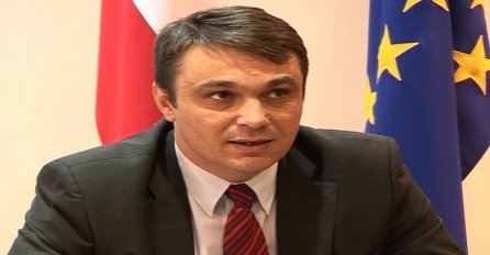 Ahmetović: Lokalne izbore u Srebrenici temeljiti na nacionalnoj strukturi stanovništva prema popisu iz 1991.