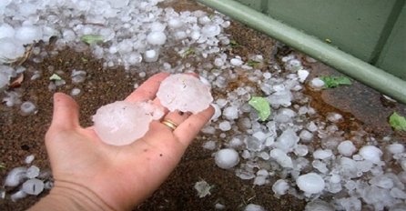 Nevrijeme pogodilo Hrvatsku, grad veličine oraha zabijelio pojedine dijelove