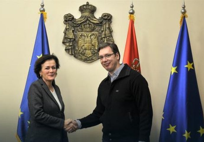 Vučić sa predstavnicom EU o dijalogu Beograda i Prištine i eurointegracijama