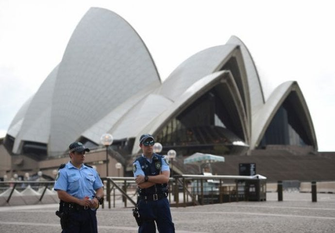 Policija evakuisala zgradu opere u Sydneyu zbog dojave o mogućem bombaškom napadu