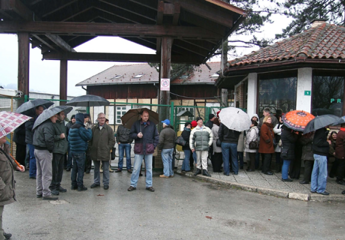 Nezadovoljni radnici "Krivaje" na protestima traže raskid privatizacijskog ugovora o kupovini kompanije