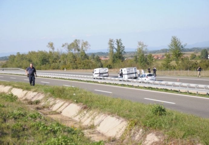 Pogledajte snimak pljačke koju su izveli specijalci MUP-a RS (VIDEO)