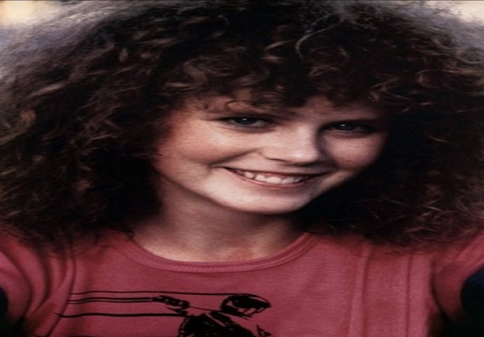 Nekada prirodna ljepotica, danas plastična lutka: Da li prepoznajete slavnu glumicu?