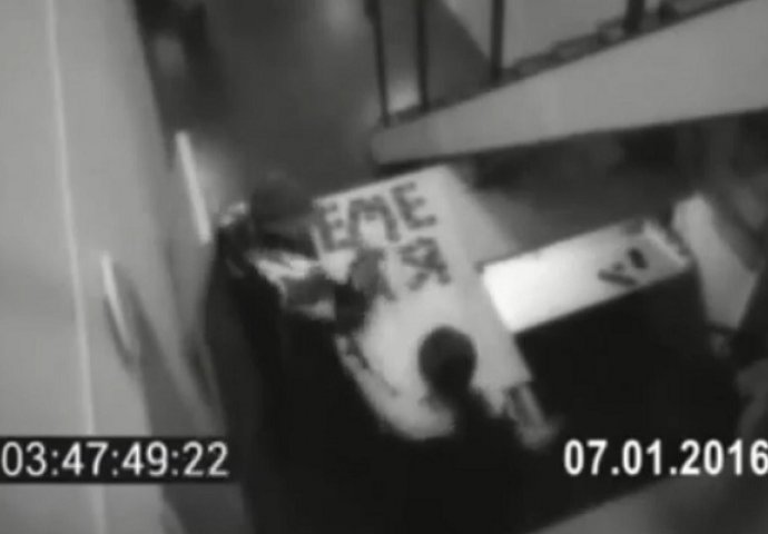 Snimak video nadzora obišao svijet: Nije htio platiti saunu pa je uslijedila kazna (VIDEO)
