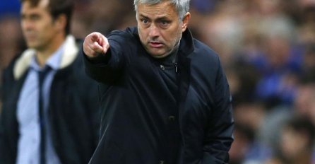 Van Gaal odlazi: Mirror tvrdi da Mourinho preuzima Man. United