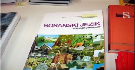 U Srebrenici bošnjačkim đacima u knjižice i dnevnik upisan bosanski jezik