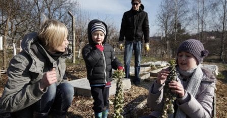 "Dali smo otkaz, pobjegli s djecom na selo i sada živimo od svojeg vrta!"