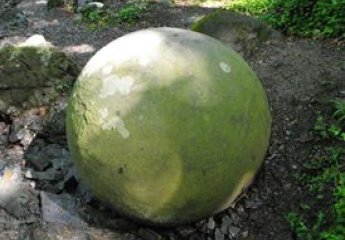 Stone Balls, Zavidovići